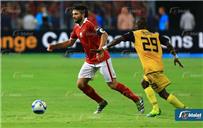 الأهلي يقتل فرصة التأهل بتعادل سلبي مع الوداد