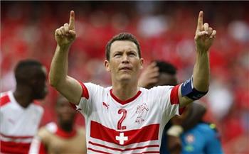 تقارير الميركاتو الم دير الرياضي لبرشلونة يتواجد في م باراة سويسرا أمام أندورا برفقة كشاف من أجل م تابعة ليشتستاينر