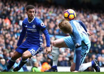 هازارد دي بروين أفضل لاعب في الدوري الإنجليزي