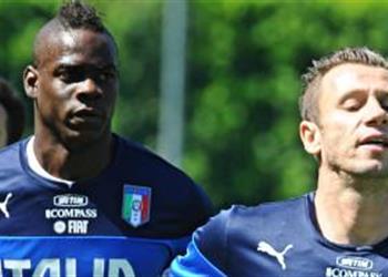 مقابلة صحفية 1 كاسانو بوجبا وخاميس مبالغ في تقييمهم يوفنتوس قد يخسر أمام ريال مدريد بنهائي الأبطال وميسي الأفضل