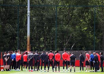 اليوروباليج مورينيو للاعبيه حققوا البطولة من أجل المدينة والأطفال الذين قتلوا