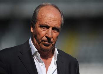 فينتورا يغادر فندق منتخب إيطاليا من الباب الخلفي