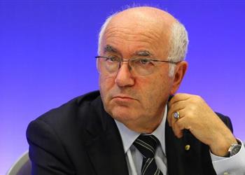 استقالة رئيس الاتحاد الإيطالي بعد الفشل في التأهل للمونديال