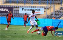 مايوكا يجمع متعلقاته للرحيل عن الزمالك