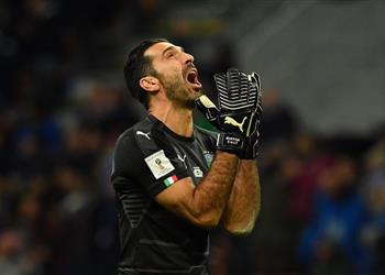 عصام الحضري يوجه رسالة لبوفون بعد فشل الوصول لروسيا