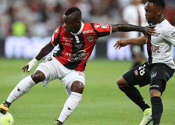 سيري يوضح حقيقة انتقاله المرتقب لبرشلونة
