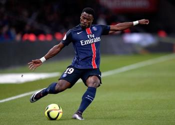 تقارير الميركاتو برشلونة يستهدف ضم ظهير أيمن باريس سان جيرمان