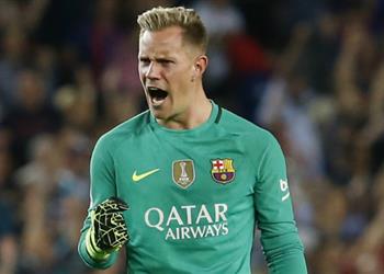 تير شتيجن يحتفل بالمئوية أمام خيتافي