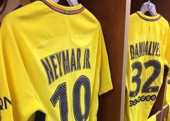 نيمار يقود هجوم سان جيرمان فى الظهور الأول له امام جانجون