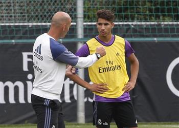 أداء أشرف حكيمي يحسم مصير صفقة جديدة لريال مدريد