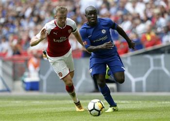 كانتي يعترف بصعوبة المنافسة على الدوري الإنجليزي