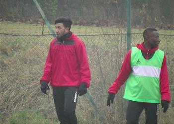 م حترفين تريزيجيه ي شارك في تدريبات موسكرون بعد عودته من أمم أفريقيا