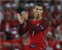 تصريحات_اليورو مدافع البرتغال رونالدو لاعب قوي