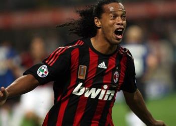 رونالدينيو ميلان سيكون أقوى في الموسم المقبل