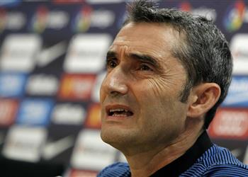 فالفيردي يواصل تجاهل ثنائي برشلونة