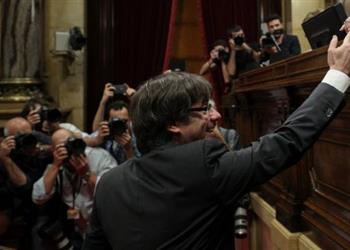 برلمان كتالونيا يعلن الاستقلال وترقب في الليجا