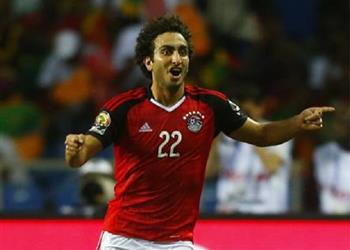 معلول وردة أفضل لاعبي المنتخب المصري بالشوط الأول