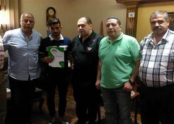 رسمي ا سموحة يضم موهبة دمنهور 4 مواسم