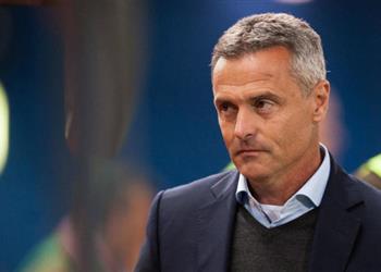 فياريال يقيل مدربه إيسكريبا