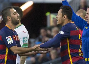 أدريانو توران يستطيع التغلب على وضعه الحالي مع برشلونة