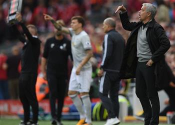 ديلي ميل مورينيو العدو الأول لكرة القدم