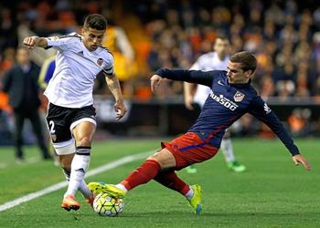 تقارير الميركاتو برشلونة يقترب من ضم ظهير فالنسيا بعد الاجتماع مع وكيله