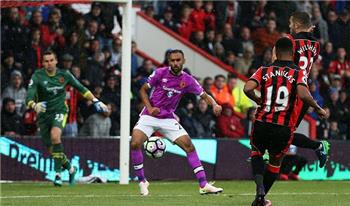 م حترفين تقييم الصحف للمحمدي فشل دفاعيا ولم يقدم شيئ ا هجومي ا