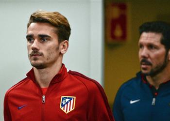 أخبار سيميوني يتحدث عن اهتمام برشلونة بضم جريزمان