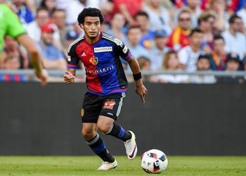 عمر جابر المشاركة مع بازل في الجهة اليسرى دليل على إقتناع المدرب بي وحزين على نادي الزمالك