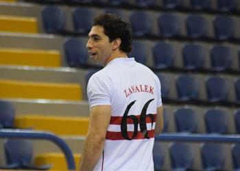 كرة يد الزمالك يجدد التعاقد مع أحمد الأحمر