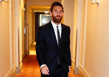 المدير الرياضي لمانشستر سيتي يعلق على مفاوضات ميسي