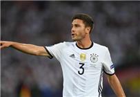 خبايا الميركاتو برشلونة لم يقدم أي عرض رسمي لظهير كولن الألماني