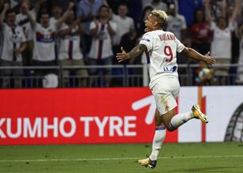 هل يعود ماريانو دياز إلى ريال مدريد اللاعب يجيب