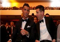 تصريحات بيليه يعلنها ميسي أفضل من كريستيانو رونالدو