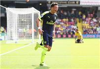 تصريحات أوزيل يؤكد مفاوضات الآرسنال لتجديد عقده ويرغب في الحصول على رقم 10