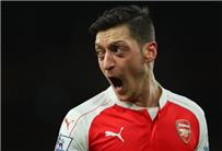 أوزيل هناك تراخي في أداء لاعبي أرسنال ولا بد من عودة الروح