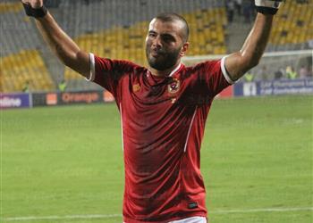 مران الأهلي عماد متعب يعتذر لـ سعد سمير