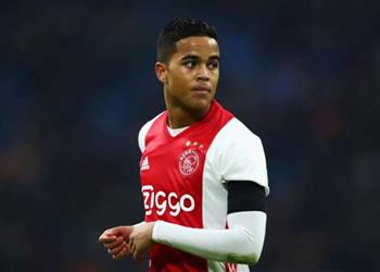 بالفيديو مورينيو لـ جاستن كلايفرت أنت سبيشيال وان وسأتعاقد معك لنصنع التاريخ