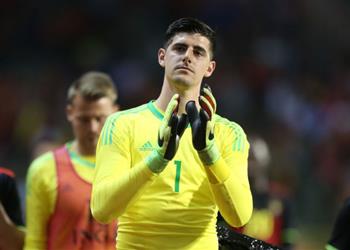 ميركاتو الحراس كورتوا يعرقل تجديد عقده في تشيلسي بسبب الراتب