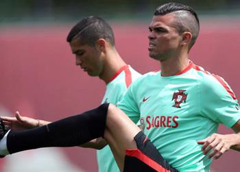 تصريحات بيبي رونالدو يركز حالي ا على كأس القارات وليس لدي عقد مع أي جهة