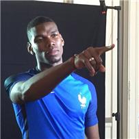 بالصور بوجبا يتحدى المنافسين في يورو 2016