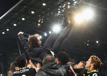 بطل البريمرليج فيديو كوستا ولويز يقتمحان قاعة المؤتمرات الصحفية من أجل كونتي