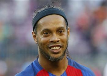 رونالدينيو يكشف سبب رحيله عن برشلونة