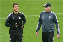 أنشيلوتي ينصح زيدان من أجل سعادة رونالدو