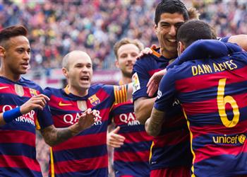 تصريحات إنييستا رد ا على شائعات رحيله من الطبيعي أن أكون في برشلونة