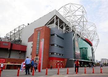 حوادث إغلاق أولد ترافورد وإلغاء مؤتمر مورينيو بسبب انفجار مانشستر