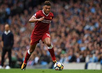 هنري يقلل من تشامبرلين بعد الظهور الأول له مع ليفربول