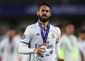 سوشيال_بطولات إيسكو يهنيء مالاجا بالفوز على برشلونة