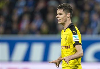 تجديد العقود بروسيا دورتموند يسعى إلى تجديد عقد لاعبه هدف ريال مدريد