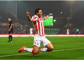 م حترفين أسطورة ستوك سيتي يتحدث عن رمضان صبحي واللاعب يرد أتمنى الاستمرار